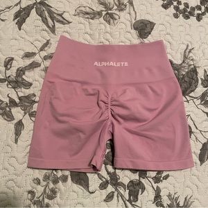 Alphalete Amplify Short in Bloom (XS)